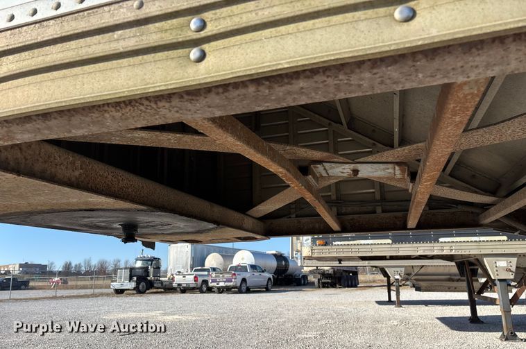 image for item FG0030 1993 Timpte grain trailer