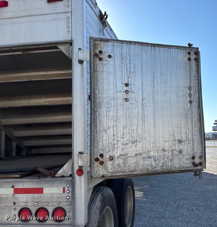 image for item FG0030 1993 Timpte grain trailer