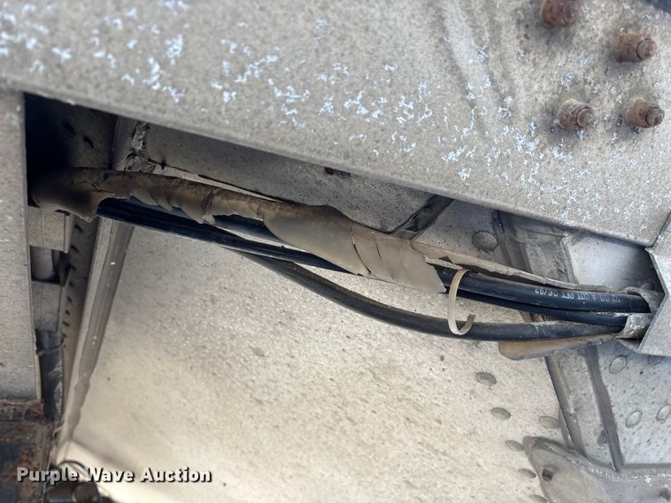 image for item FG0030 1993 Timpte grain trailer