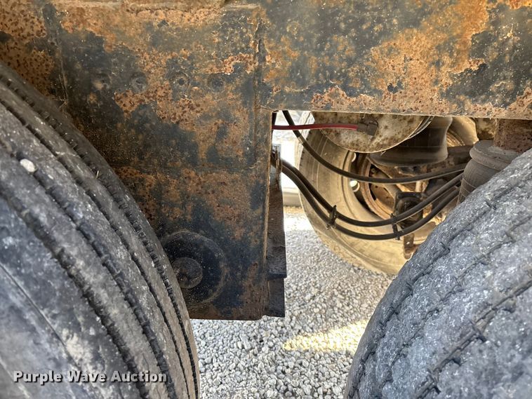 image for item FG0030 1993 Timpte grain trailer