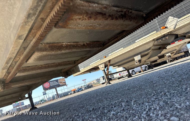 image for item FG0030 1993 Timpte grain trailer