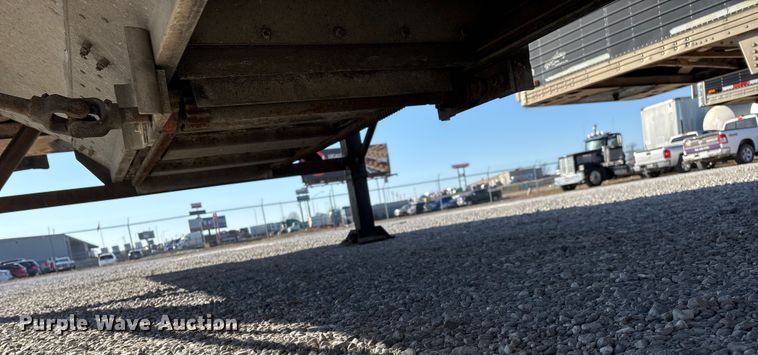 image for item FG0030 1993 Timpte grain trailer