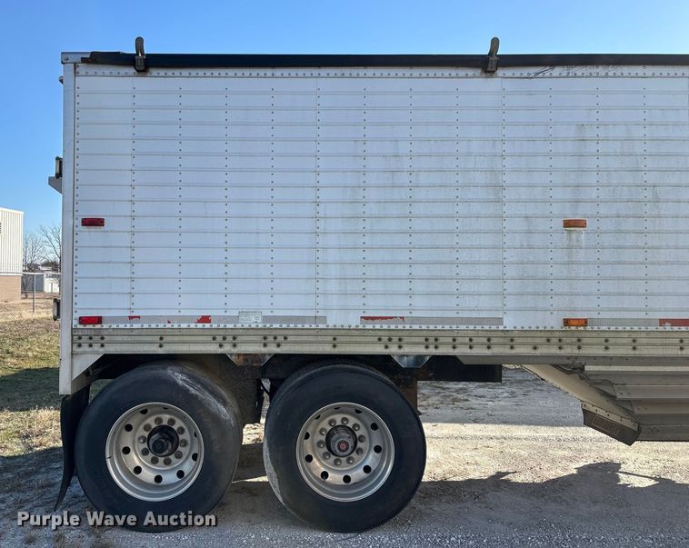 image for item FG0031 1992 Timpte grain trailer