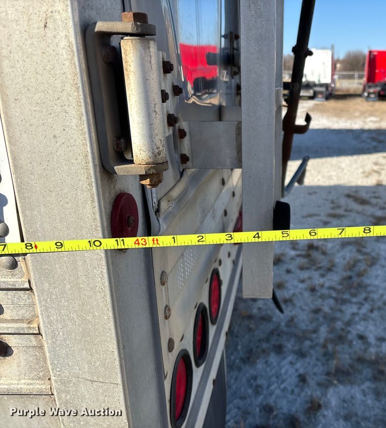 image for item FG0031 1992 Timpte grain trailer