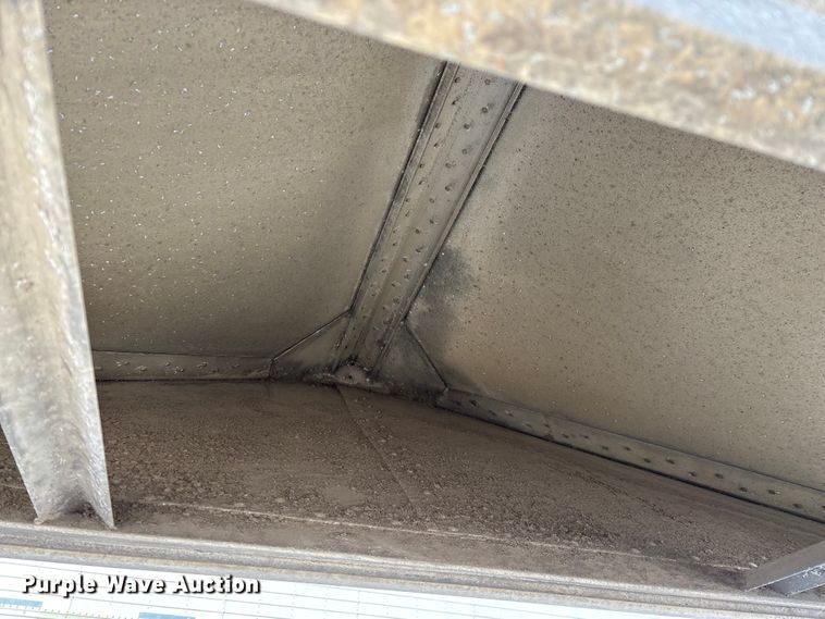 image for item FG0031 1992 Timpte grain trailer