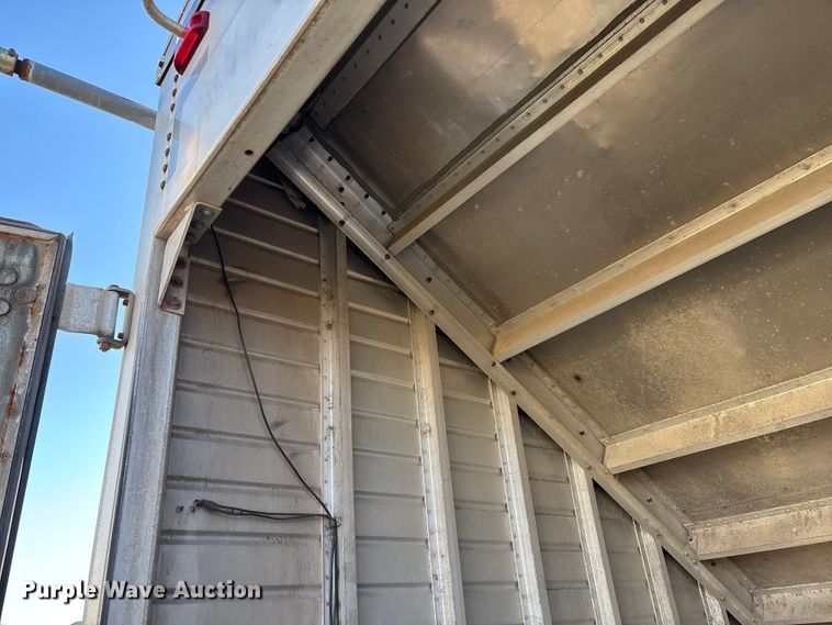 image for item FG0031 1992 Timpte grain trailer