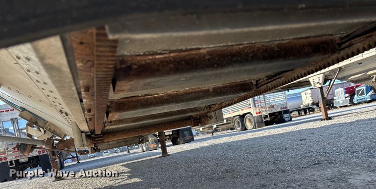 image for item FG0031 1992 Timpte grain trailer