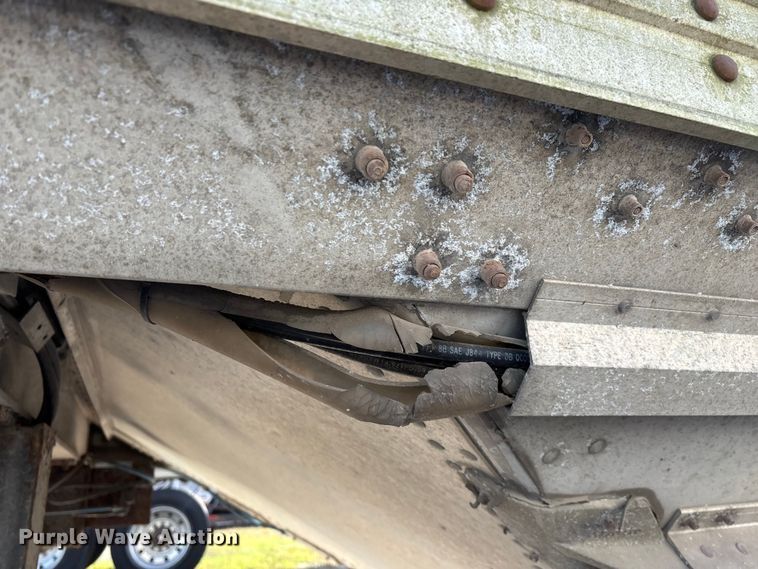 image for item FG0031 1992 Timpte grain trailer