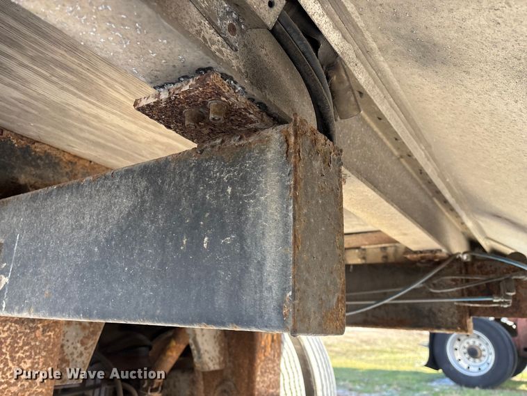 image for item FG0031 1992 Timpte grain trailer