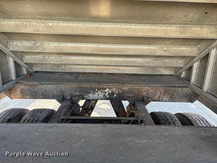 image for item FG0031 1992 Timpte grain trailer