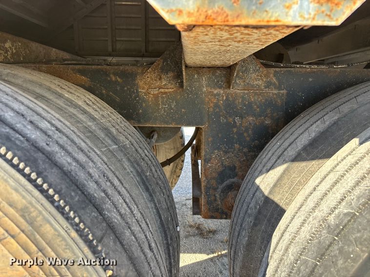 image for item FG0031 1992 Timpte grain trailer