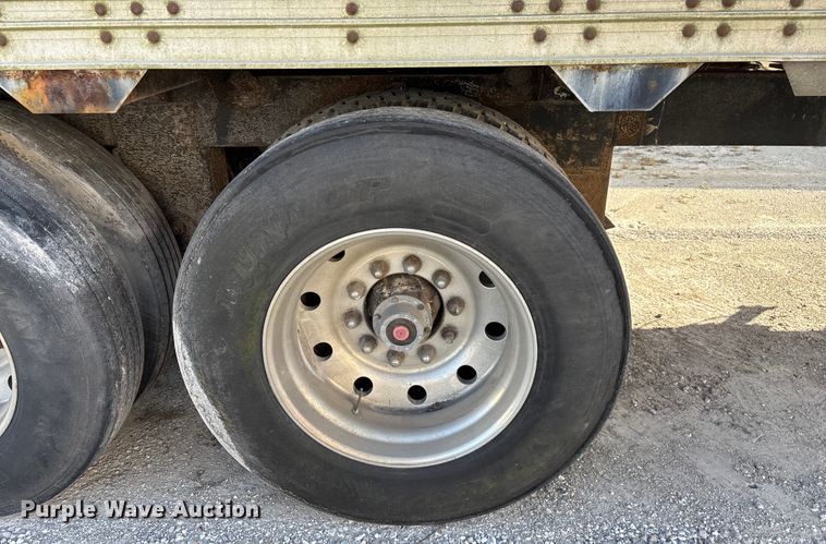 image for item FG0031 1992 Timpte grain trailer