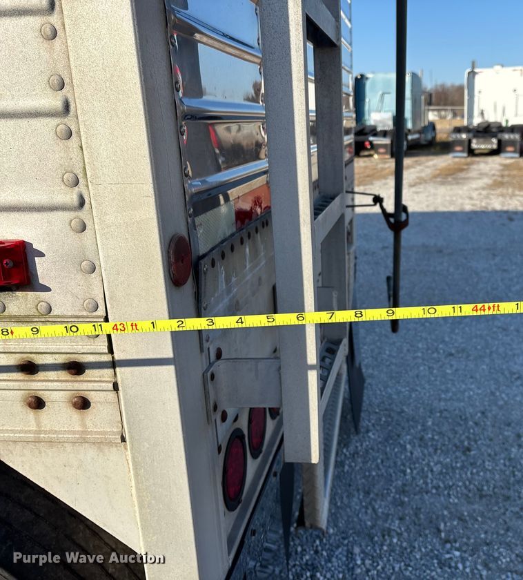 image for item FG0032 1990 Timpte Super Hopper grain trailer