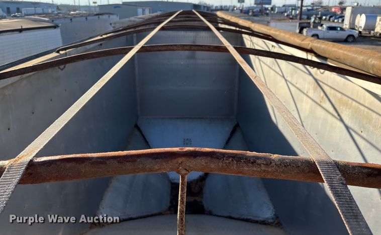 image for item FG0032 1990 Timpte Super Hopper grain trailer