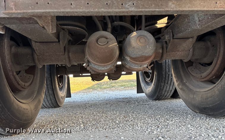 image for item FG0032 1990 Timpte Super Hopper grain trailer