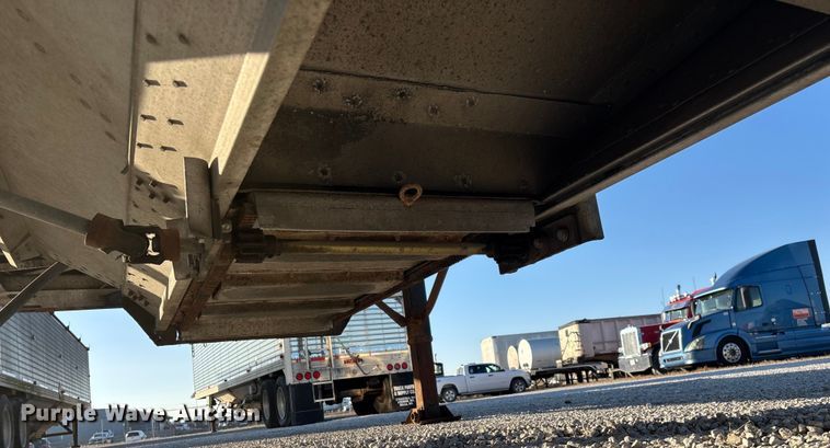 image for item FG0032 1990 Timpte Super Hopper grain trailer