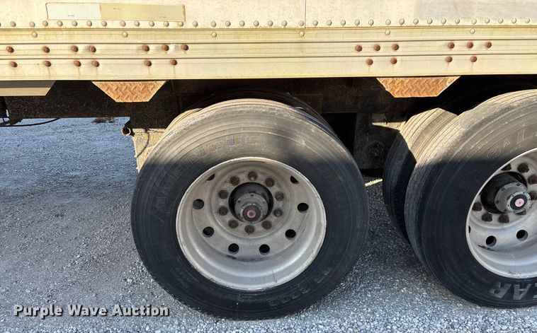 image for item FG0032 1990 Timpte Super Hopper grain trailer