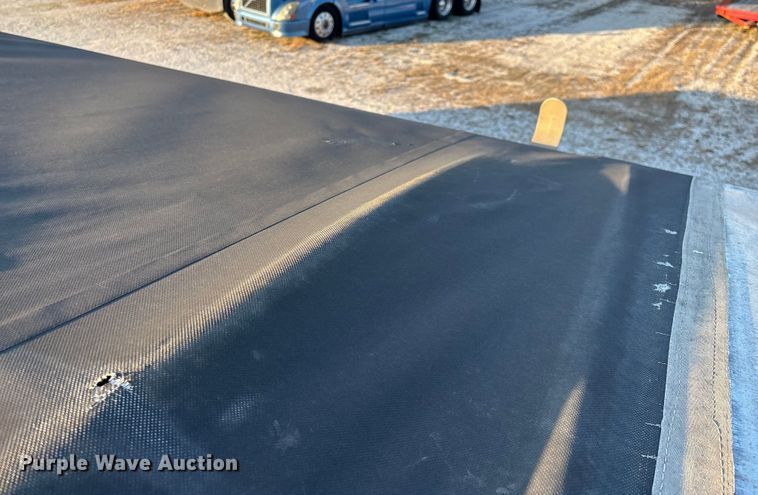 image for item FG0033 2007 Timpte Super Hopper grain trailer