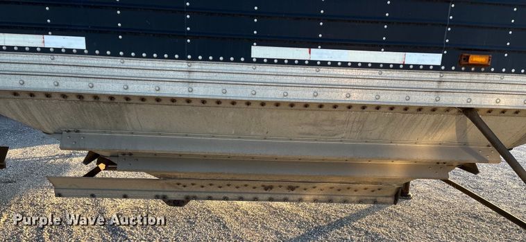 image for item FG0033 2007 Timpte Super Hopper grain trailer
