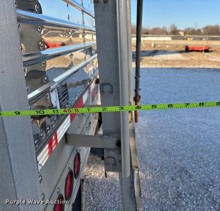 image for item FG0033 2007 Timpte Super Hopper grain trailer