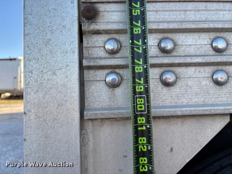 image for item FG0033 2007 Timpte Super Hopper grain trailer