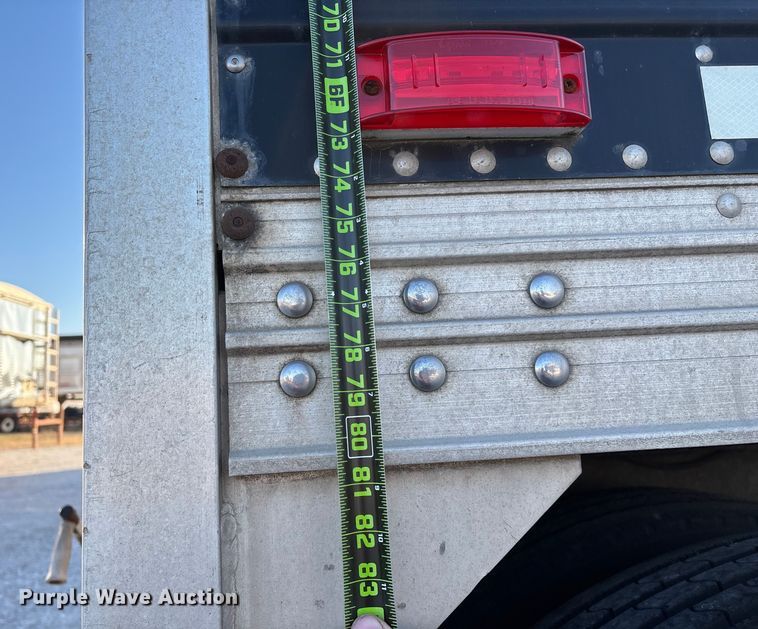 image for item FG0033 2007 Timpte Super Hopper grain trailer