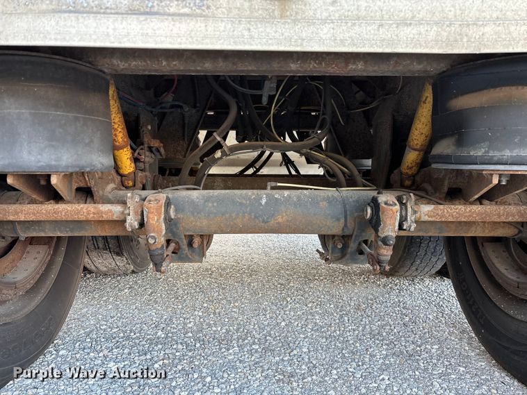 image for item FG0033 2007 Timpte Super Hopper grain trailer