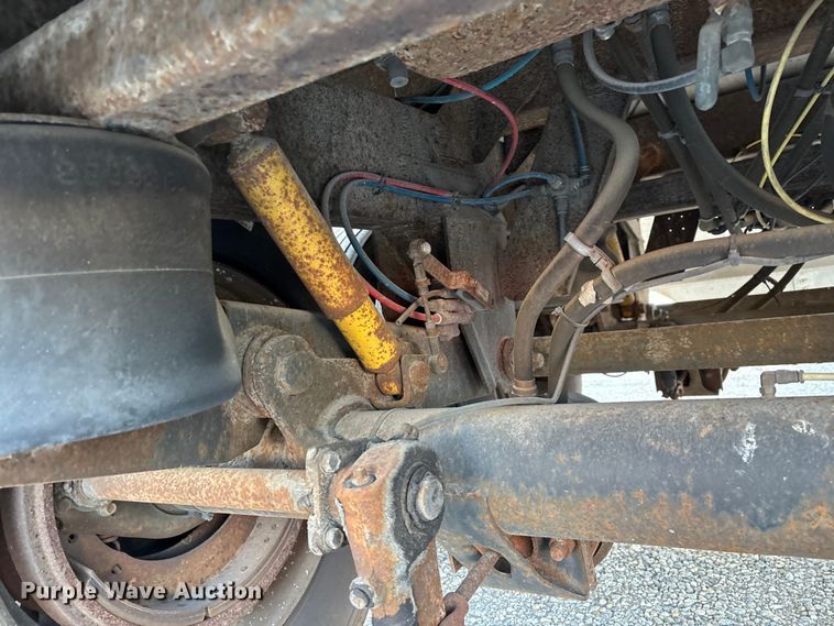 image for item FG0033 2007 Timpte Super Hopper grain trailer