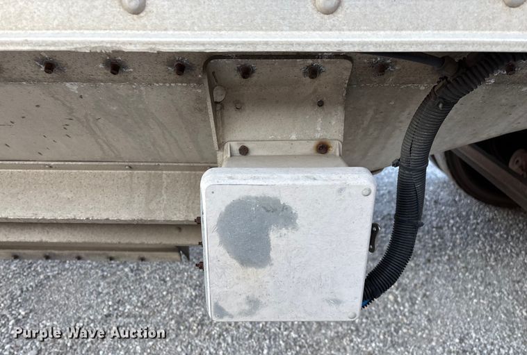 image for item FG0033 2007 Timpte Super Hopper grain trailer