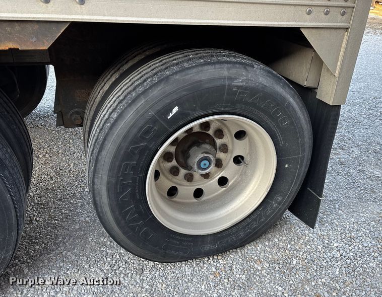 image for item FG0033 2007 Timpte Super Hopper grain trailer