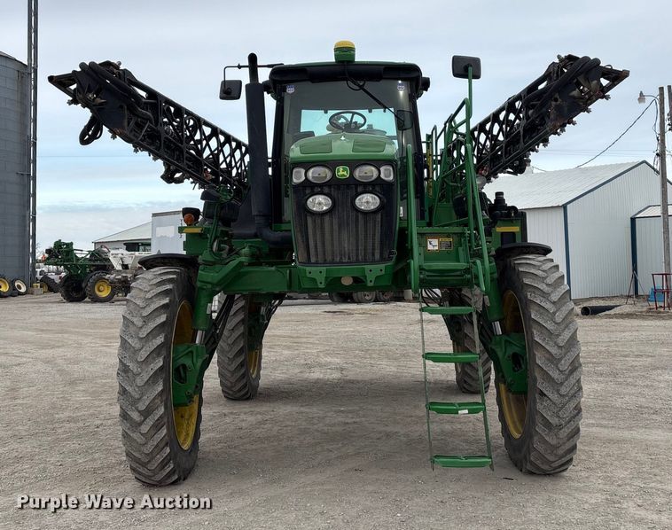 image for item FG2577 2013 John Deere 4730 sprayer