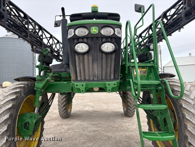 image for item FG2577 2013 John Deere 4730 sprayer