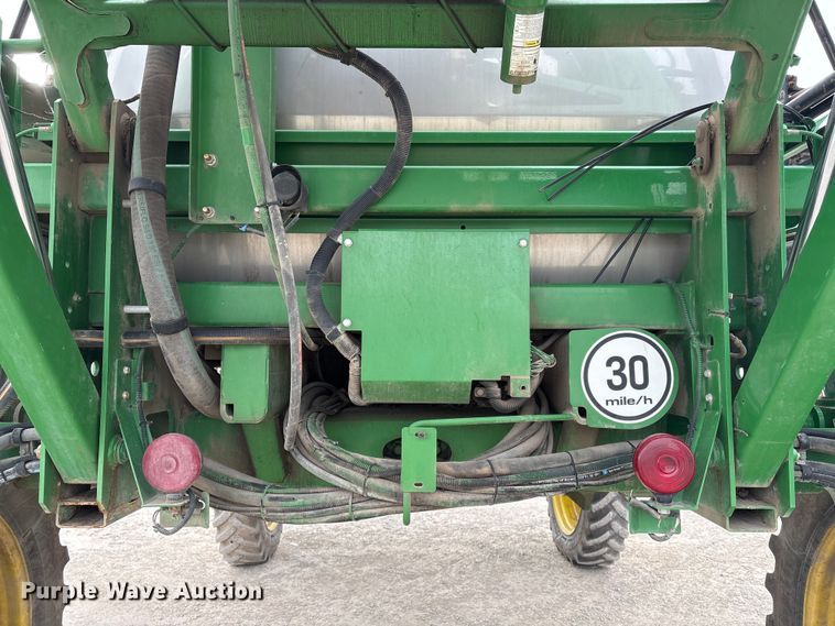 image for item FG2577 2013 John Deere 4730 sprayer