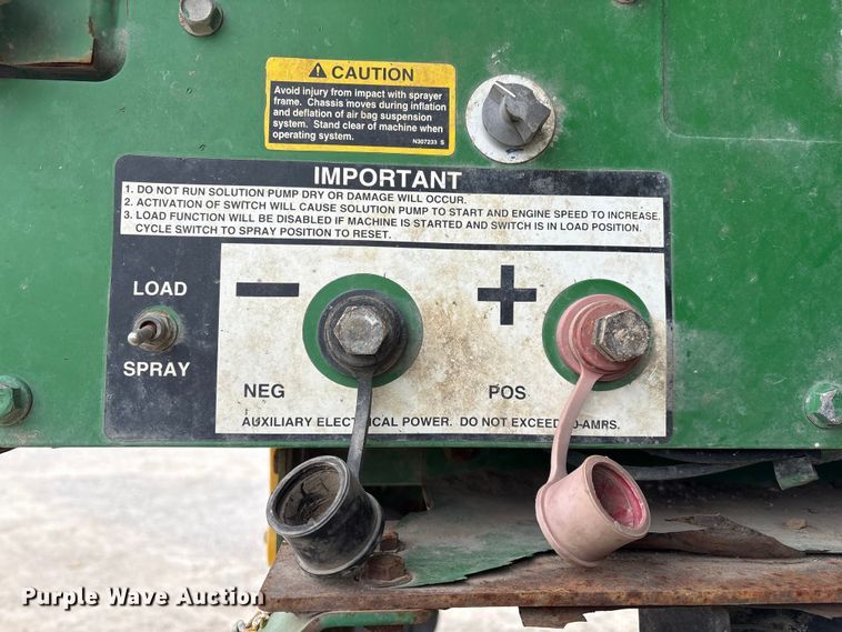 image for item FG2577 2013 John Deere 4730 sprayer