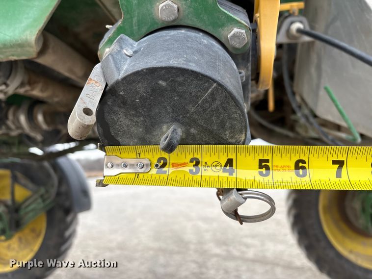 image for item FG2577 2013 John Deere 4730 sprayer