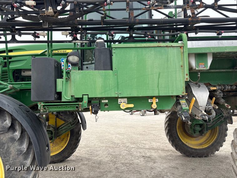 image for item FG2577 2013 John Deere 4730 sprayer