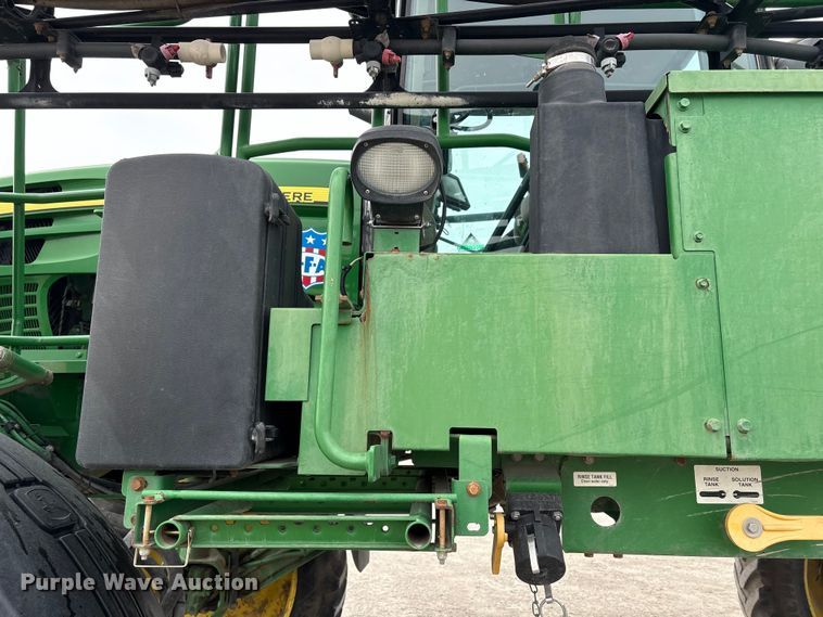 image for item FG2577 2013 John Deere 4730 sprayer