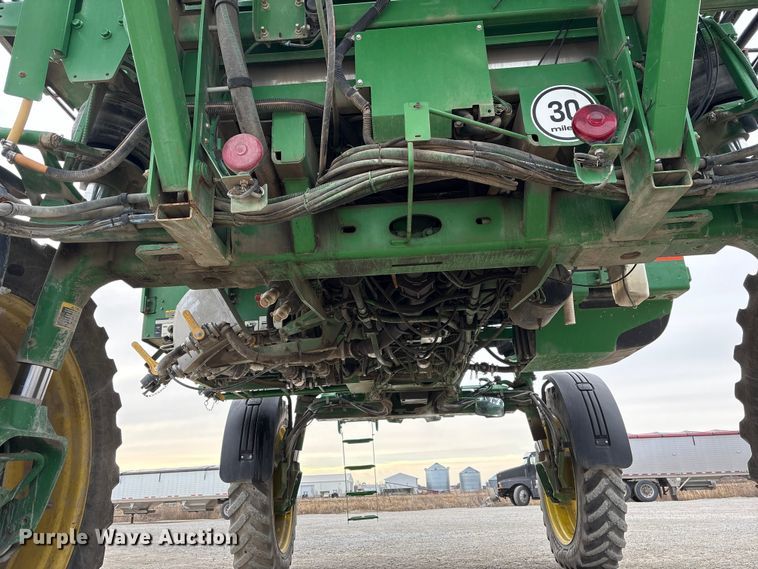 image for item FG2577 2013 John Deere 4730 sprayer