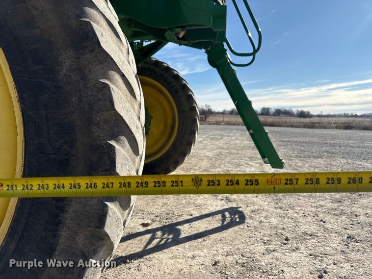 image for item FG2577 2013 John Deere 4730 sprayer