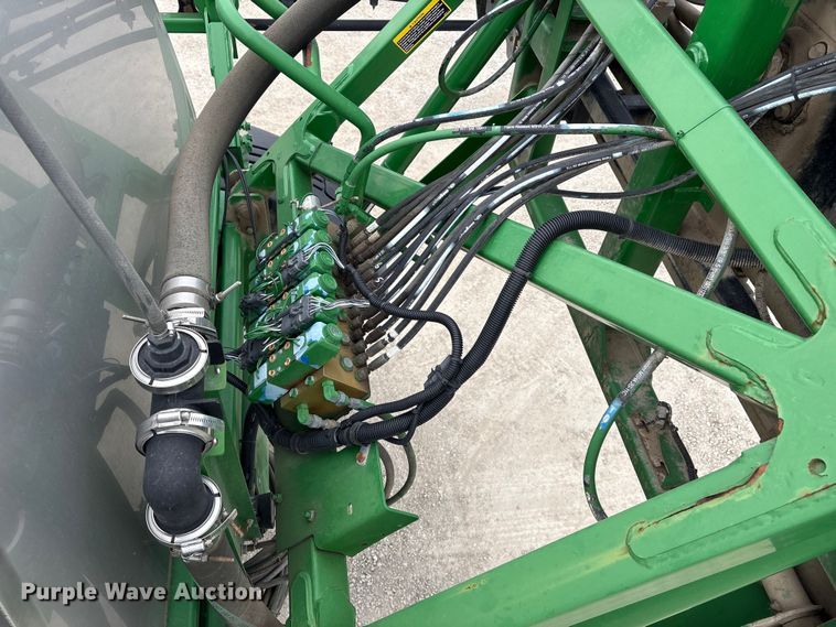 image for item FG2577 2013 John Deere 4730 sprayer