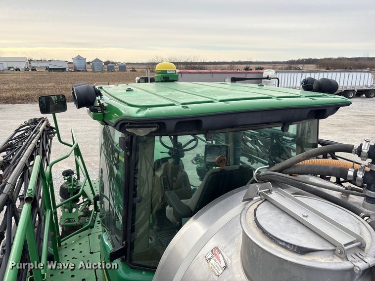 image for item FG2577 2013 John Deere 4730 sprayer