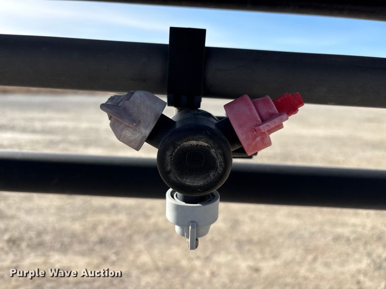 image for item FG2577 2013 John Deere 4730 sprayer