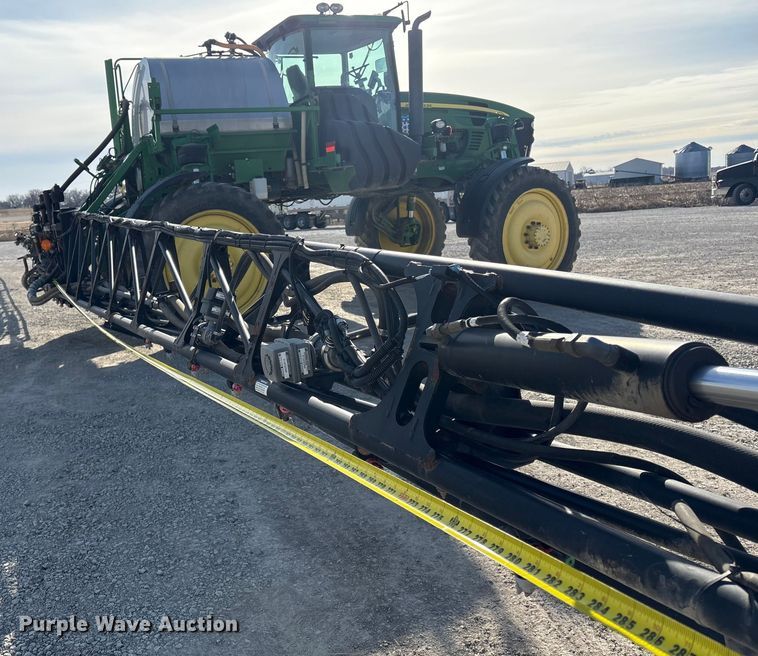image for item FG2577 2013 John Deere 4730 sprayer