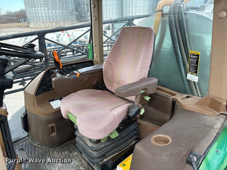 image for item FG2577 2013 John Deere 4730 sprayer