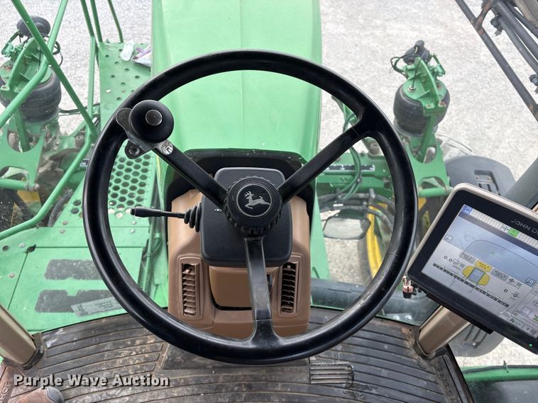 image for item FG2577 2013 John Deere 4730 sprayer