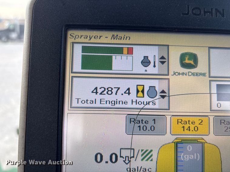 image for item FG2577 2013 John Deere 4730 sprayer