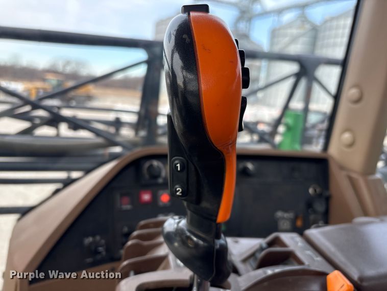 image for item FG2577 2013 John Deere 4730 sprayer