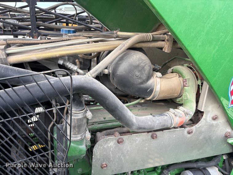 image for item FG2577 2013 John Deere 4730 sprayer