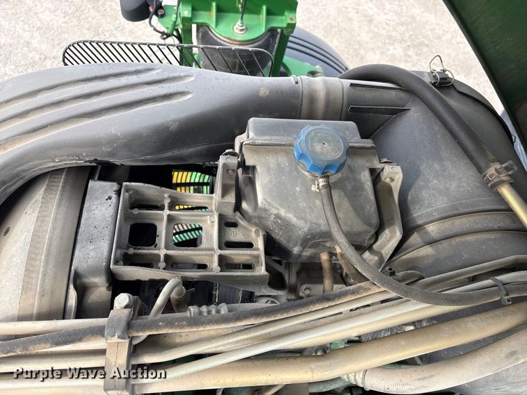 image for item FG2577 2013 John Deere 4730 sprayer
