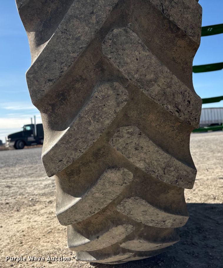 image for item FG2577 2013 John Deere 4730 sprayer